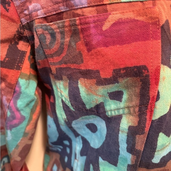 VTG Artsy Boxy Jean Jacket Sz M Colorful Graffiti Print Cotton Pockets Casual - Picture 3 of 9